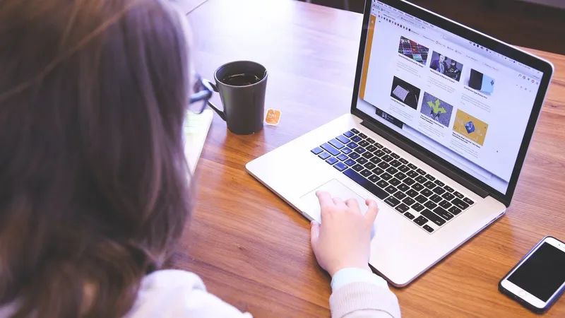 КГД направляет уведомления блогерам по поводу занижения доходов