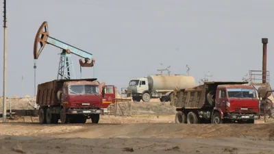 Добыча нефти, нефтедобыча, нефть, нефтяная скважина, нефтедобывающее оборудование, фото - Новости Zakon.kz от 14.10.2025 13:14