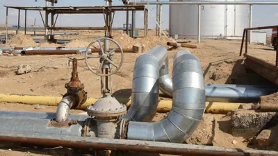 Добыча нефти, нефтедобыча, нефть, нефтяная скважина, нефтедобывающее оборудование, фото - Новости Zakon.kz от 12.09.2025 16:37