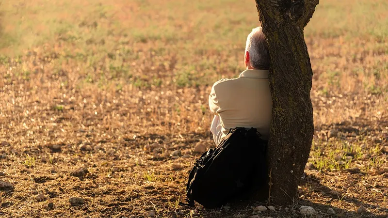 Гороскоп на 19 февраля: одиноким – встречи, безработным – деньги