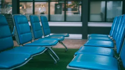 авиарейсы отменили из-за непогоды в Стамбуле, фото - Новости Zakon.kz от 19.02.2025 01:10