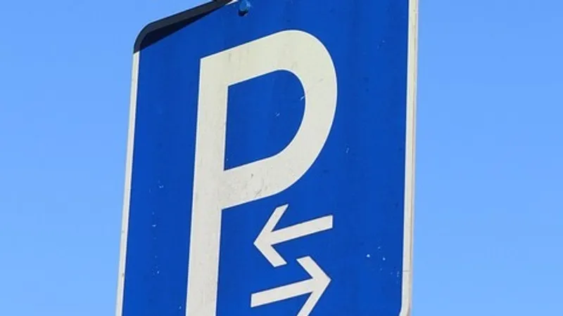 От акимата Астаны потребовали расторгнуть договор с компанией, управляющей парковками