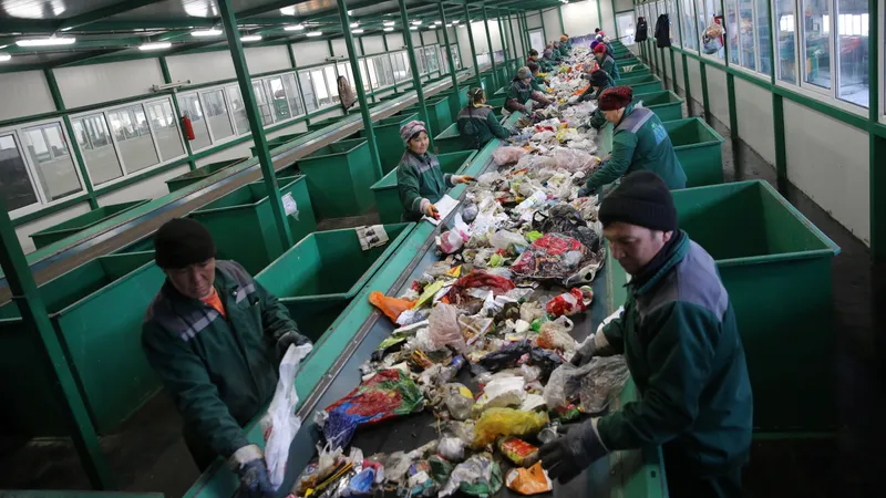 Қазақстанда 19 қоқыс сұрыптау жобасы іске қосылады