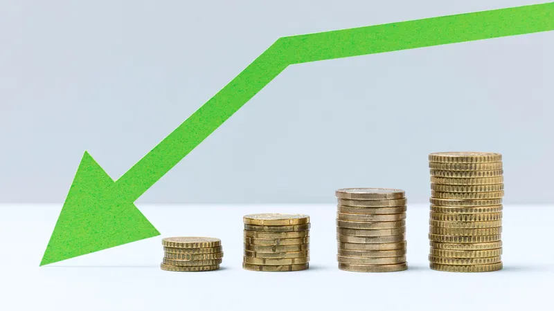 В Казахстане уменьшился объем депозитов в тенге и иностранной валюте