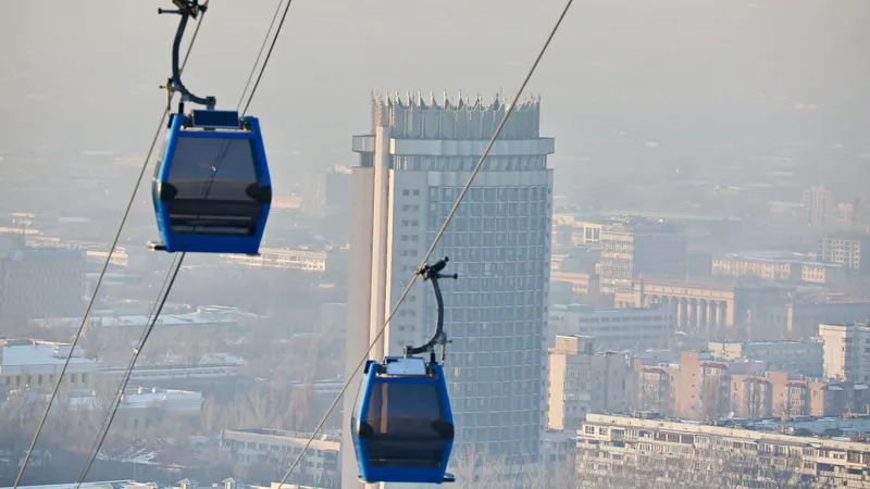 Синоптики предупредили жителей Алматы, Астаны и еще двух городов