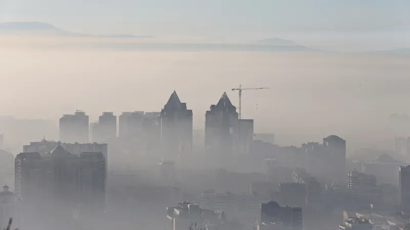 4 желтоқсанда Қазақстанның қай қалаларында көшеге шықпаған дұрыс: тізім мен себеп