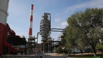 НПЗ, нефтеперерабатывающий завод, переработка сырой нефти, нефть, фото - Новости Zakon.kz от 11.02.2026 13:25