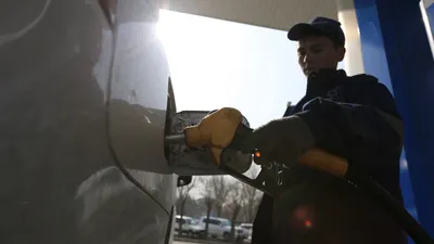 АЗС, бензоколонка, бензоколонки, заправка, заправки, бензин, автозаправка, автозаправки, цены на бензин, стоимость бензина, автозаправочная станция, автозаправочные станции, повышение цен на бензин, фото - Новости Zakon.kz от 09.04.2026 14:30