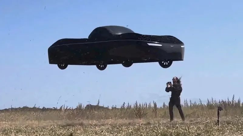 Электромобиль впервые в истории взмыл в небо