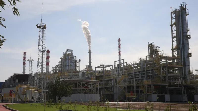 Утвержден список системообразующих предприятий в Казахстане, которым положена господдержка