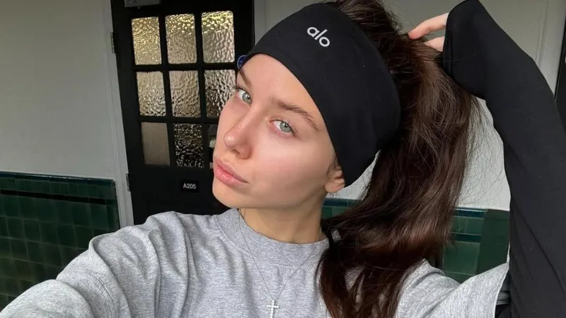 19-летняя невеста Григория Лепса показала живот и ответила на слухи о беременности