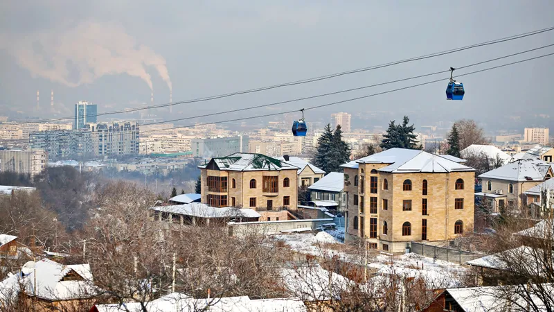 Решить проблемы дач под Алматы обещают в акимате