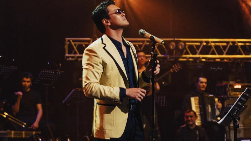 Нурболат Абдуллин закатил грандиозный той в честь мамы