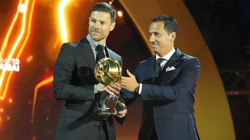 Футбол Лучший тренер, фото - Новости Zakon.kz от 24.02.2025 17:41