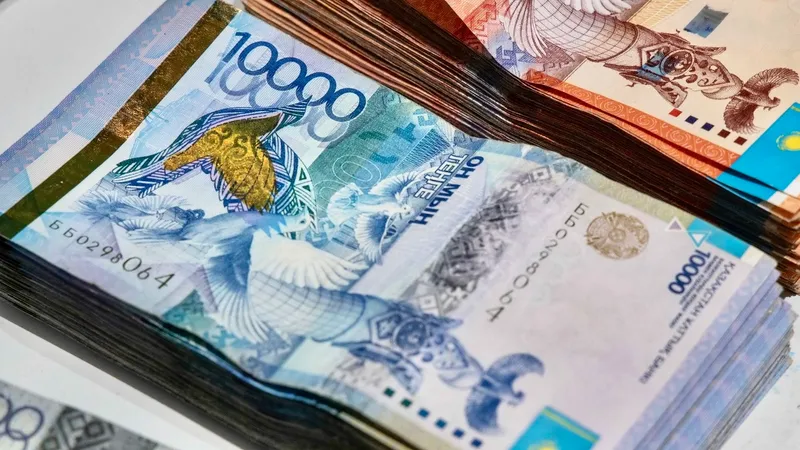 Стипендии президента распределили между министерствами РК