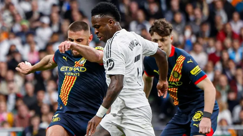 Футбол Золотой мяч Список, фото - Новости Zakon.kz от 25.02.2025 11:52