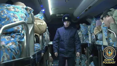 Из Алматы выдворили граждан России, Таджикистана, Узбекистана, фото - Новости Zakon.kz от 26.02.2025 16:59