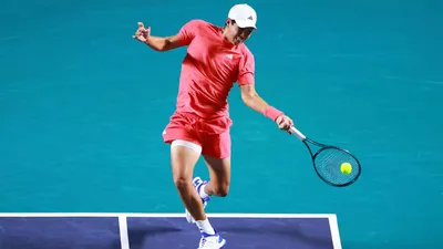 Молодой американский теннисист, выбивший Зверева с турнира в Мексике, установил уникальное достижение, фото - Новости Zakon.kz от 27.02.2025 17:01