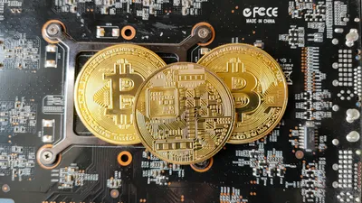 Биткоины, биткоин, криптовалюта, криптовалюты, цифровая валюта, майнинг, фото - Новости Zakon.kz от 04.03.2025 12:18