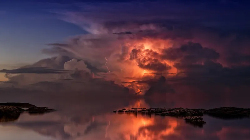 Магнитная буря накроет Землю уже в ближайшие дни: названы опасные даты