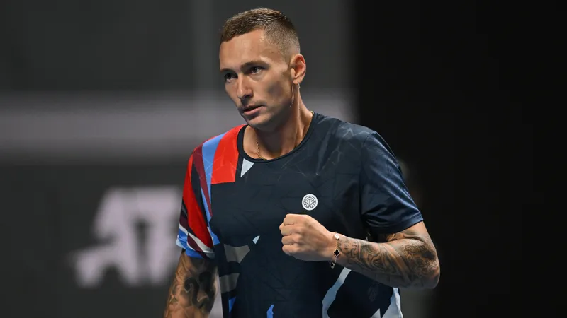 Казахстанские теннисисты успешно стартовали на турнире во Франции