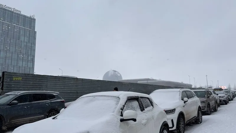 Астана, снег, метель , фото - Новости Zakon.kz от 06.03.2025 18:06