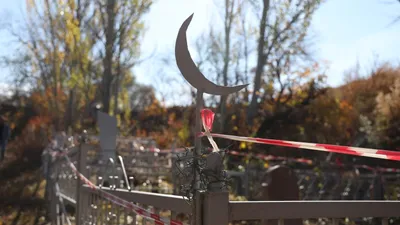 разросшееся кладбище беспокоит жителей пригорода Актобе, фото - Новости Zakon.kz от 06.03.2025 22:33