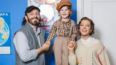 Лиза Арзамасова показала новые семейные фото с мужем и сыном, фото - Новости Zakon.kz от 08.03.2025 08:35