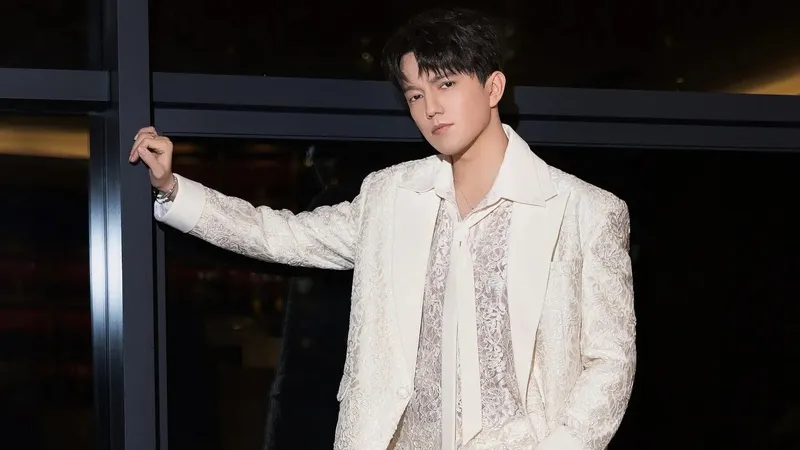 Димаш Кудайберген трогательно обратился к женщинам