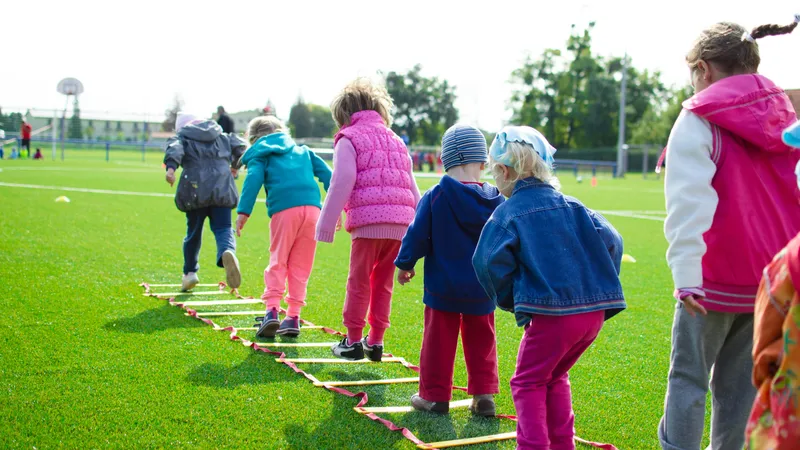 Мальчик удивил казахстанцев вопросом о справедливости в многодетной семье