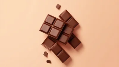 Плитка шоколада, дубайский шоколад, фото - Новости Zakon.kz от 09.03.2025 17:37