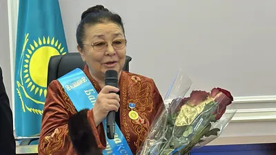 актриса Меруерт Утекешова, новое звание, фото - Новости Zakon.kz от 12.03.2025 13:27