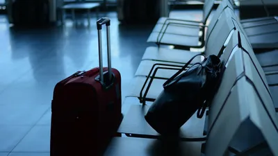 Взрывоопасно: перевоз пауэрбанков запретил национальный авиаперевозчик, фото - Новости Zakon.kz от 13.03.2025 17:31