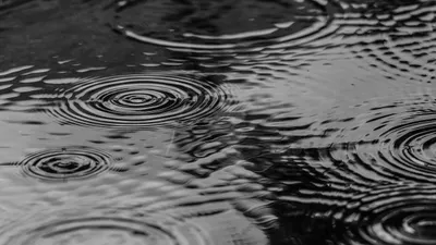 Временная переправа осталась под водой в Актобе, фото - Новости Zakon.kz от 15.03.2025 13:25