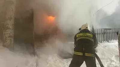 Тело мужчины обнаружили в сгоревшем доме в Усть-Каменогорске, фото - Новости Zakon.kz от 15.03.2025 12:44