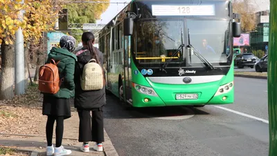 Общественный транспорт в Алматы, автобусы в Алматы, фото - Новости Zakon.kz от 17.12.2025 16:23