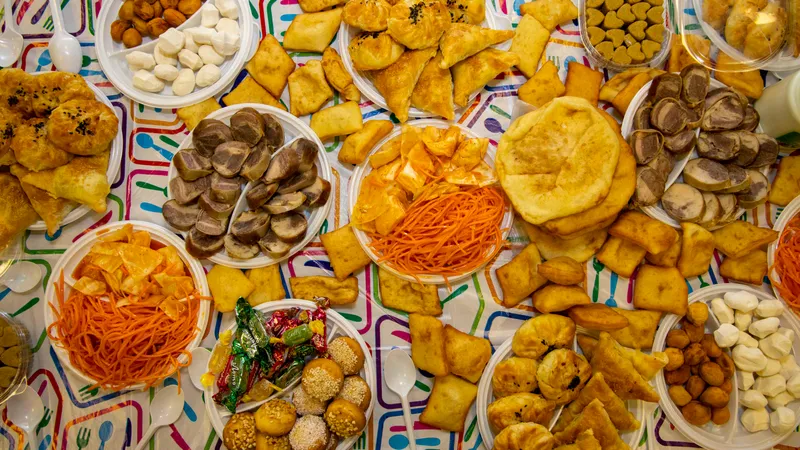 "Думала, что знаю": известный фудблогер из России открыла для себя настоящий бешбармак в Астане