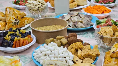 Казахские национальные угощения, курт, жент, казы, тары, наурыз, баурсаки, лепешки, иримшик, фото - Новости Zakon.kz от 18.03.2026 17:23