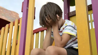 Насилие над детьми, насилие над несовершеннолетними, физическое насилие , фото - Новости Zakon.kz от 15.08.2025 21:05