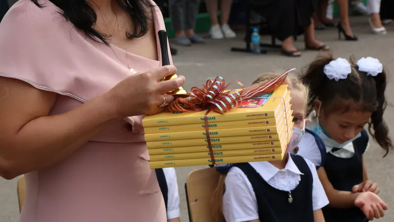 Опубликован график приема документов в 1 класс по регионам