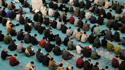 Мусульманство, мусульманская вера, ислам, мусульмане, мечеть, молящиеся люди, рамадан, священный месяц, рамазан, Курбан Айт, Курбан-байрам, мусульманский праздник, намаз, молитва в исламе, время намаза, ораза, ураза, мусульманский пост, фото - Новости Zakon.kz от 25.10.2025 02:59