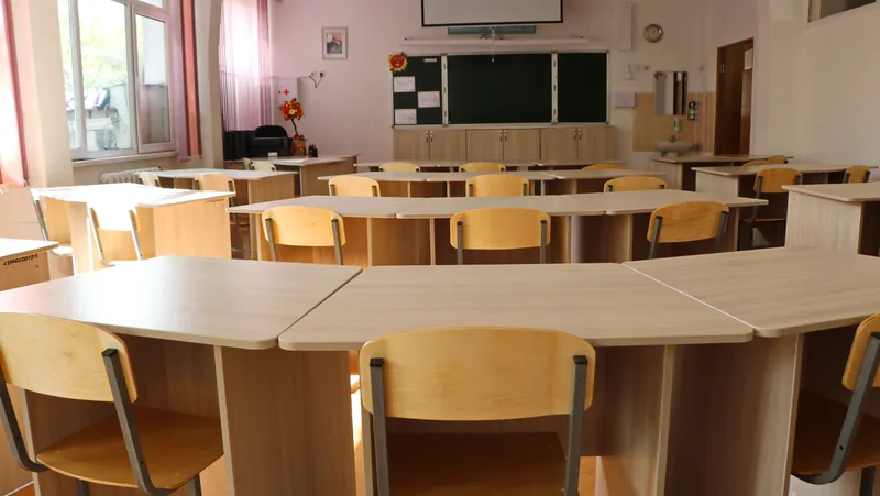 Никто не уволен: аким Жамбылской области о случае издевательства над девочкой в интернате