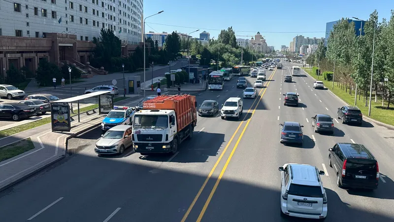 В Астане могут ограничить движение грузовиков в дневное время