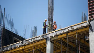 Стройка, строительство, строительный объект, строительные работы, строители, рабочие, строитель, рабочий, новостройка, новостройки