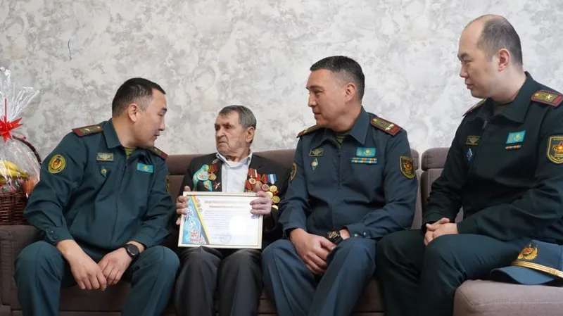 101-й день рождения отмечает в Алматы ветеран войны Василий Зинченко