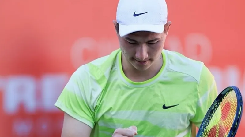 Бейбит Жукаев и Дмитрий Попко сыграют в полуфинале "Челленджера" в Мексике