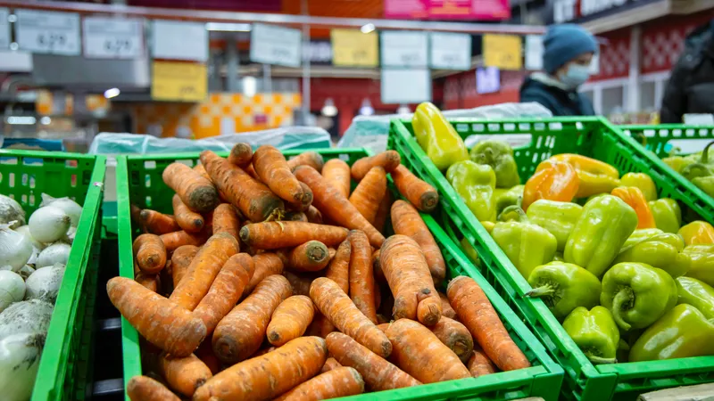 В Казахстане существенно расширят перечень социально значимых продтоваров