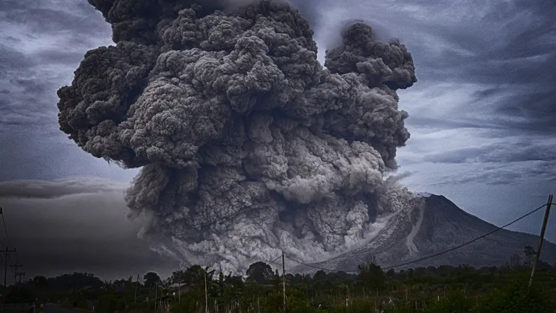 В Японии из-за землетрясений может проснуться вулкан на острове Кюсю