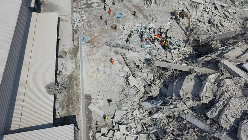 Число жертв землетрясения в Мьянме превысило 1,7 тысячи человек