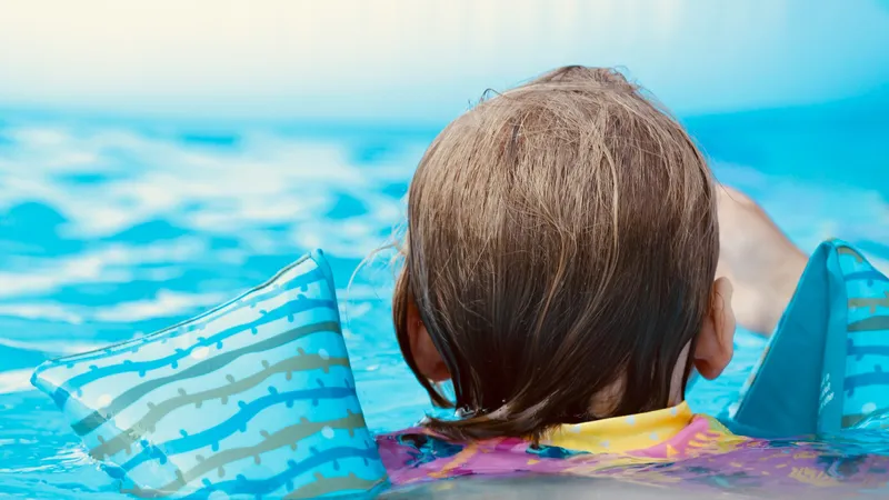 Пожирающая мозг амеба убила ребенка, посетившего аквапарк